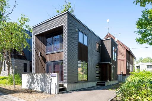 Fo Sho Sansou - Housity