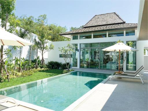 Shambhala grand villa by Cozy Lake - Housity