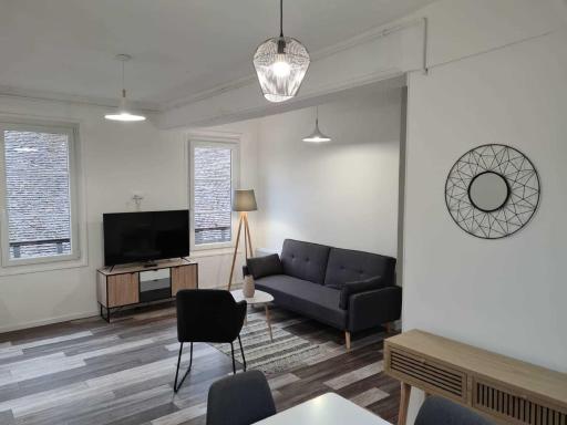 Superbe appartement 3 pièces en centre ville - Housity