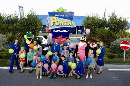 Pontins - Prestatyn Sands Holiday Park - Housity