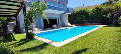 Unique Villa Melia Lagonisi - Housity