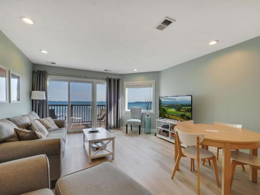 Beach Room 217 - Housity