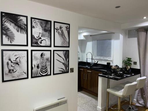LUXURY APARTMENT IN CENTRAL LONDON - PATIO, NETFLIX - Housity