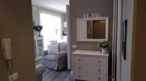 MomHouse - Appartamento - cagliari - Hizvo