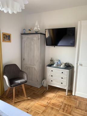 VILLA CATHY Chambres d hôtes - Housity