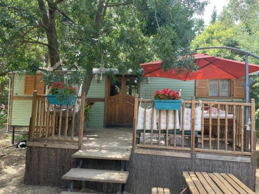 Roulotte en bois Sud France - Housity