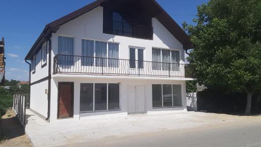 VILA DENI - Housity