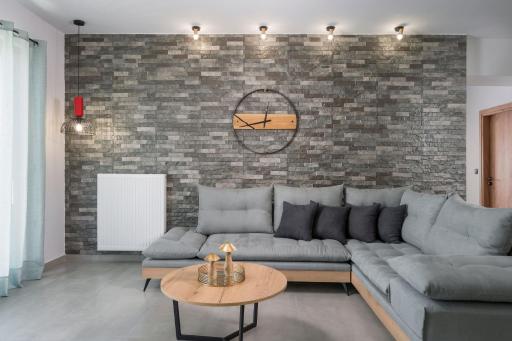 Aromi Apartments - Housity
