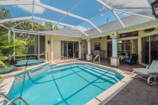 The Villages - Gerardo Avenue 2131 - Housity