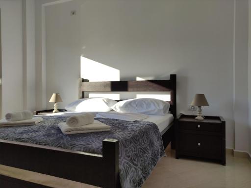 Ionia Apartments - Housity