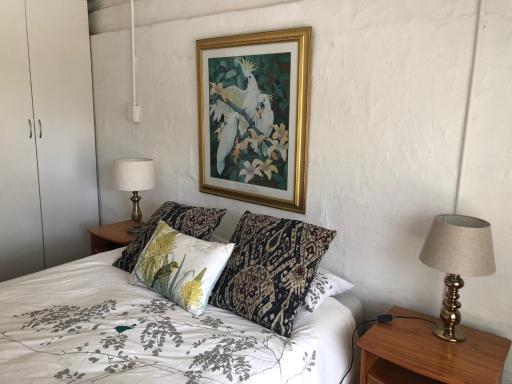 Featherfield Guest Cottage - Housity