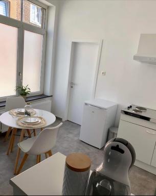 TheSweet Grey - Housity