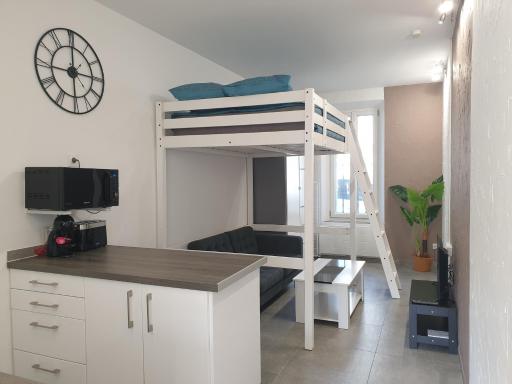 Les Cigalons - Housity