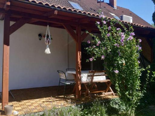 Vivienne Apartment - Housity