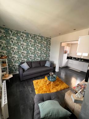 Fauvette Spacieux duplex Hyper Centre Epernay - Housity