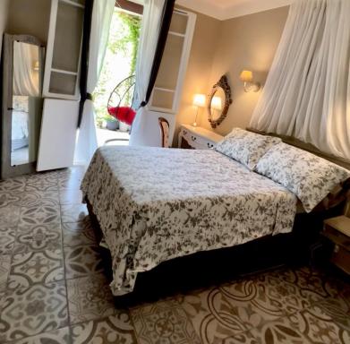 Sculptors Retreat - Housity