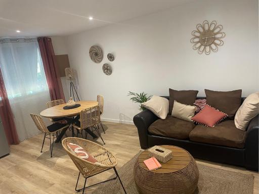 T3 refait à neuf - Housity