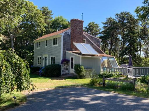 Beautiful Chatham - Housity