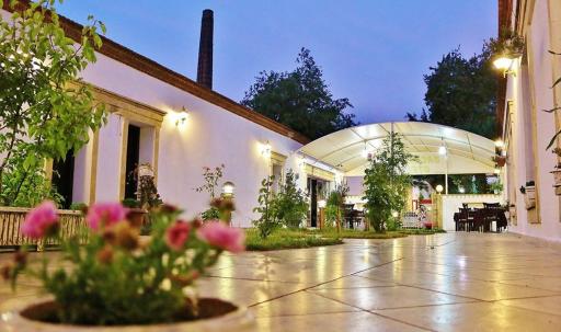 Bacahan Hotel - Housity