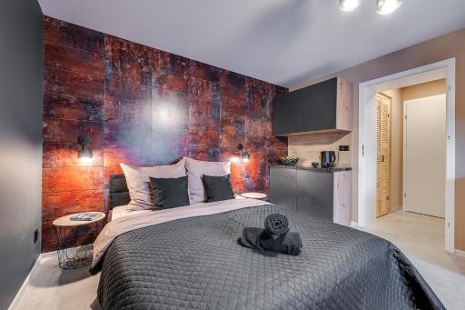 Loft House Apartment Studio z ogródkiem 1 - Housity