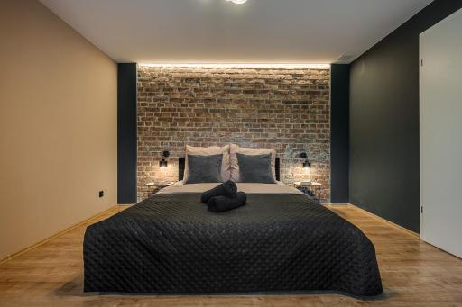 Loft House Double Apartament z ogródkiem - Housity