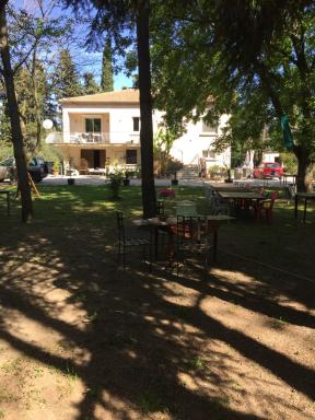 Au son des cigales - Housity