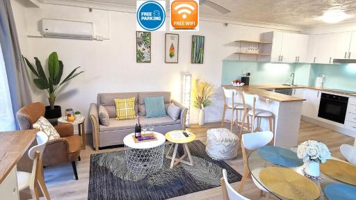 Beachside Modern Apartment in the Heart of Surfers Paradise -free parking - Housity