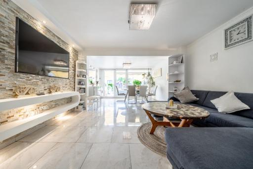 Private House - Housity