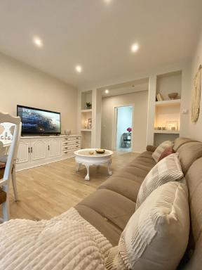 BRIGHT APARTMENT IN THE CENTER OF SANTANDER - Housity