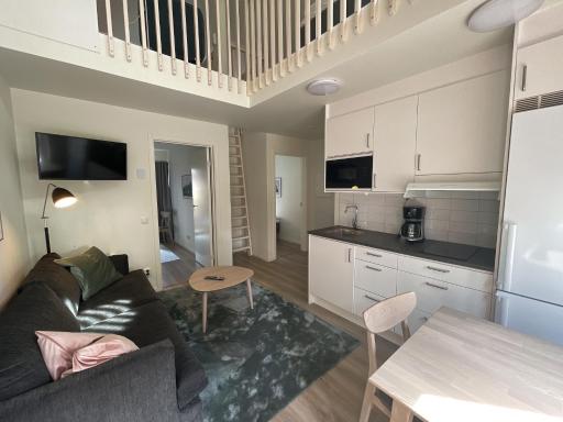 Rocklunda Village - Housity