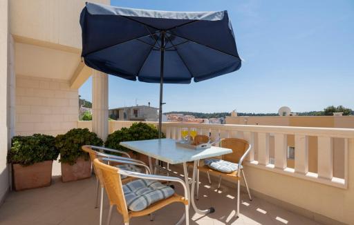 Apartment Begić Makarska - Housity