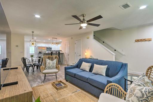 Modern Miramar Beach Townhome, Walk to Ocean! - Housity