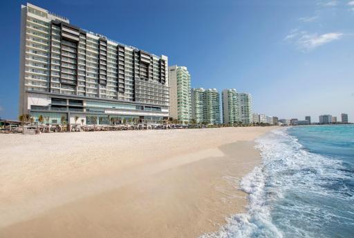 Royalton CHIC Cancun, An Autograph Collection All-Inclusive Resort - Adults Only - Housity