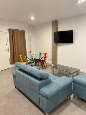 Cantalar White - Housity