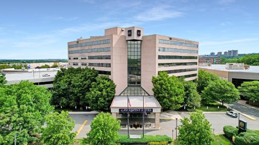 Harmony Suites Secaucus Meadowlands - Housity
