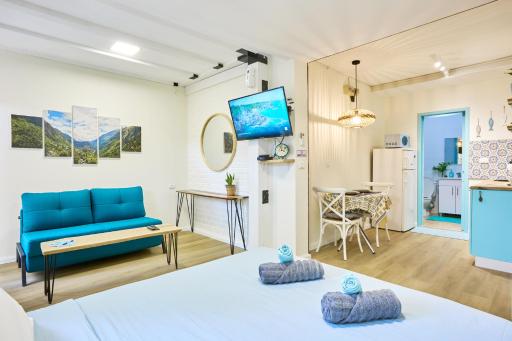 Blue Pearl הפנינה הכחולה - Housity