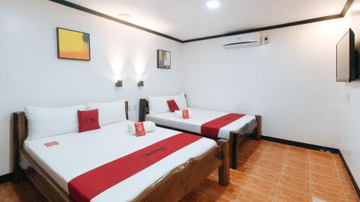 RedDoorz at La Sefa Hotel and Resort Atimonan - Hizvo