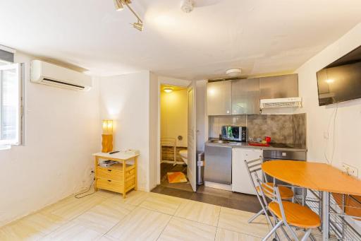 Le Doolie's Biarritz - Palawan - Housity