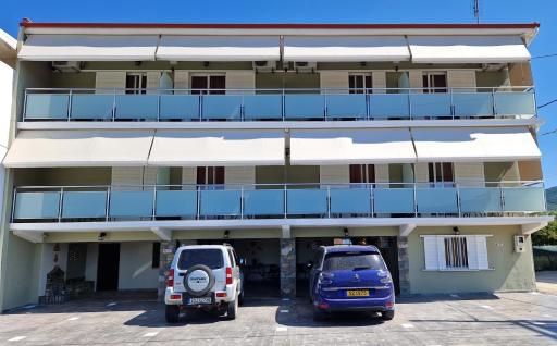 Studios Achileus 2 - Housity