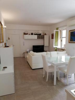 Sweet Holiday - Housity