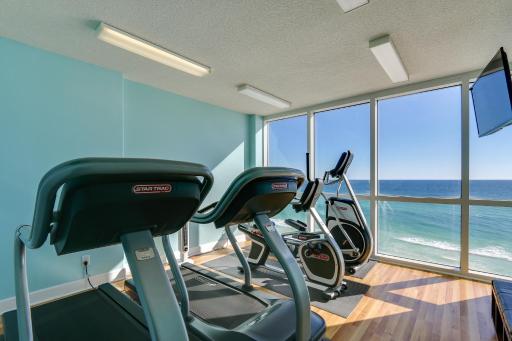 Tropic Winds Resort by Panhandle Getaways - Housity