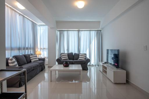 Awesome Harmony Apt, Balcony, Pool, Gym, Tower in La Julia - Housity