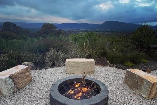 Hartley Valley Views - Housity