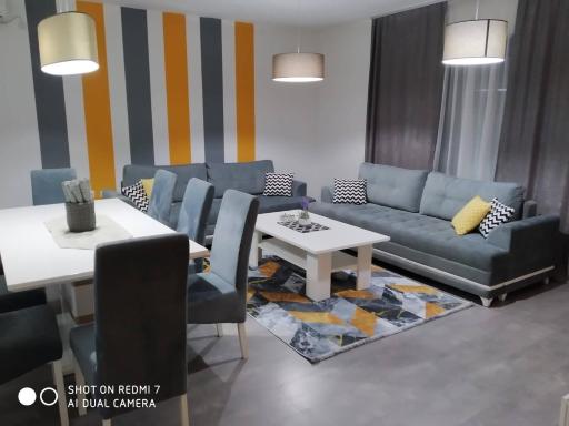 Markaz Apartman Bihac - Housity