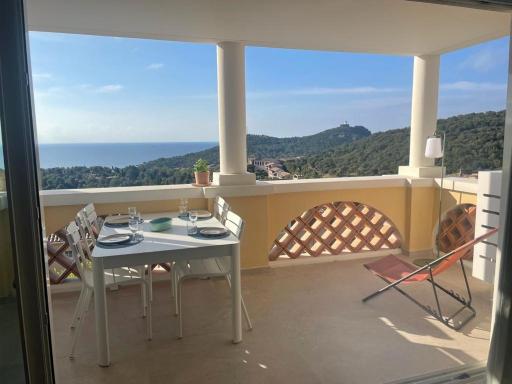 Apartment Julie I3, 140, Cap Esterel - Terrasse mit Meerblick und Strandnah by Riviera HomeLife - Housity