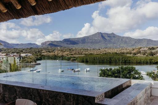 Penthouse Paradise - The BEST of the West - Housity