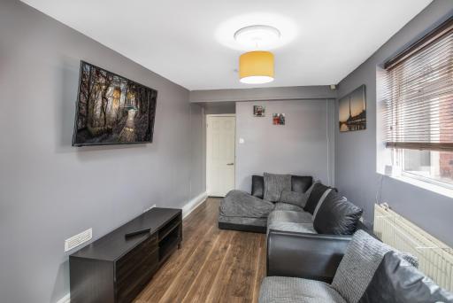 Middlesbrough Town Centre Double Private Rooms - Housity