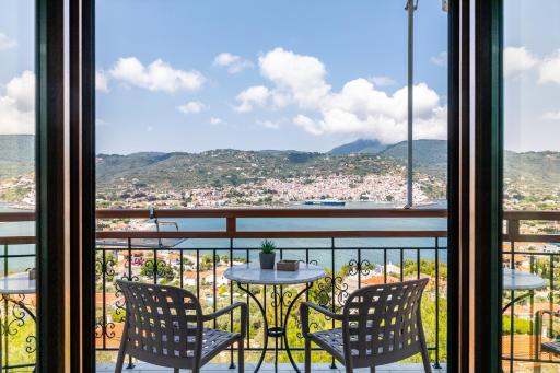 Aegeon Hotel - Housity