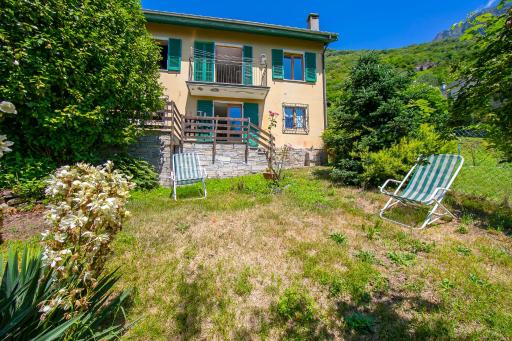Cherry Tree House Pet & Child Friendly - Happy Rentals - Housity