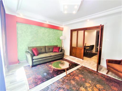 Intimate Suite Pier Side - Housity